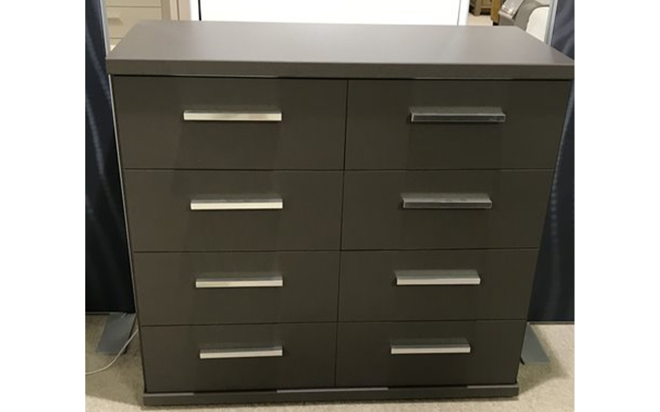 Cambridge 8 Drawer Chest
Over 50% Off
Was £680 Now £340